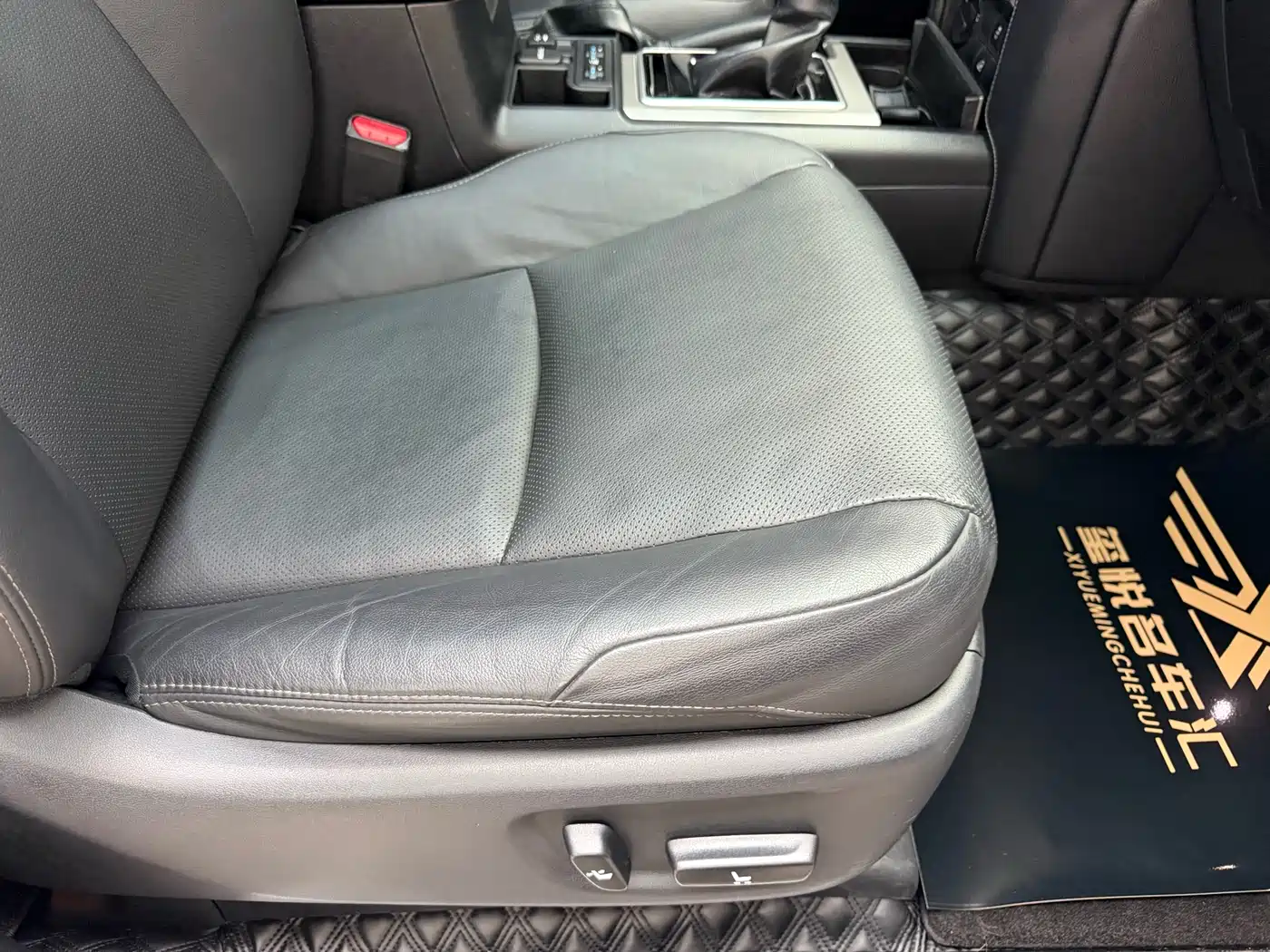 Toyota Prado 2018 3.5L Automatic TX-L NAVI Rear-mounted Spare Tire фото 36