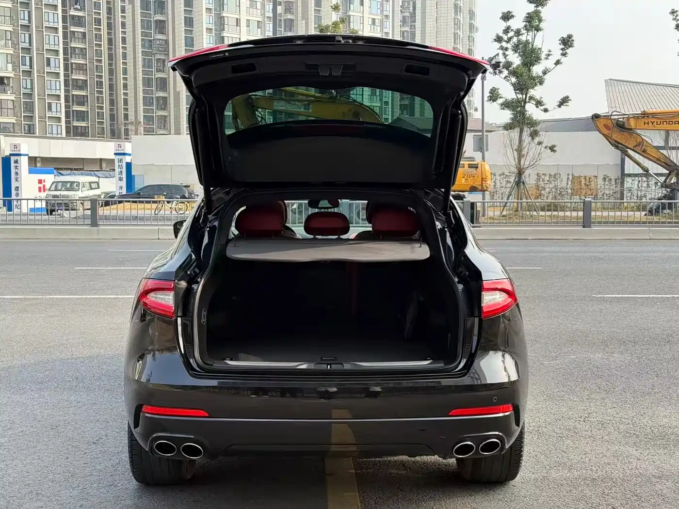 Maserati Levante 2019 3.0T Standard Edition China V фото 15