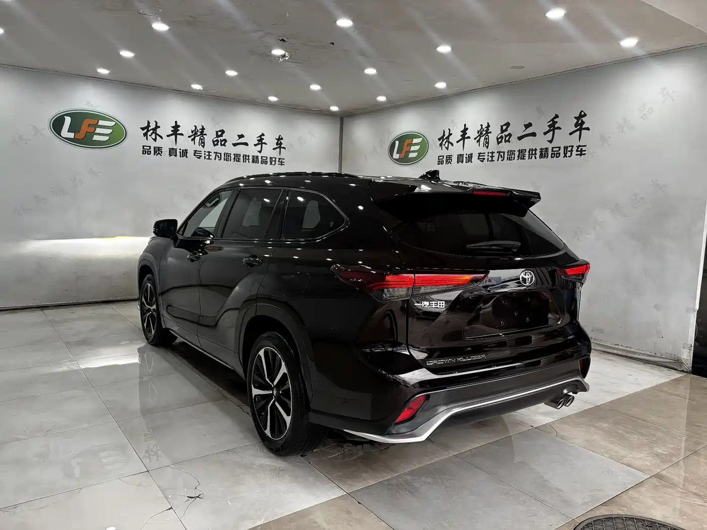 Toyota Crown Kluger 2022 2.0T 4WD Sporty Edition фото 6