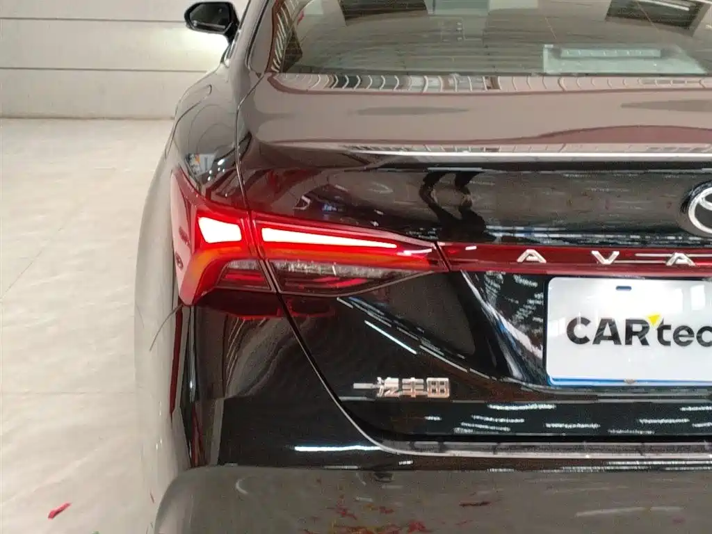 Toyota Avalon 2019 2.0L XLE Premium Edition (China VI) фото 5