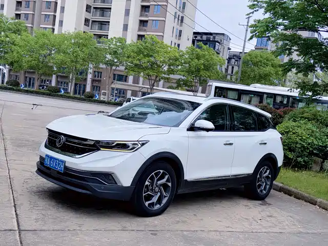 Dongfeng Aeolus Dongfeng Fengshen AX7 2020 1.6T Automatic AI Flagship China VI