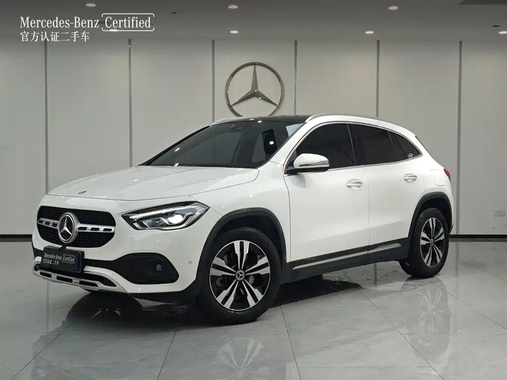 Mercedes-Benz GLA 2023 2023 GLA 220