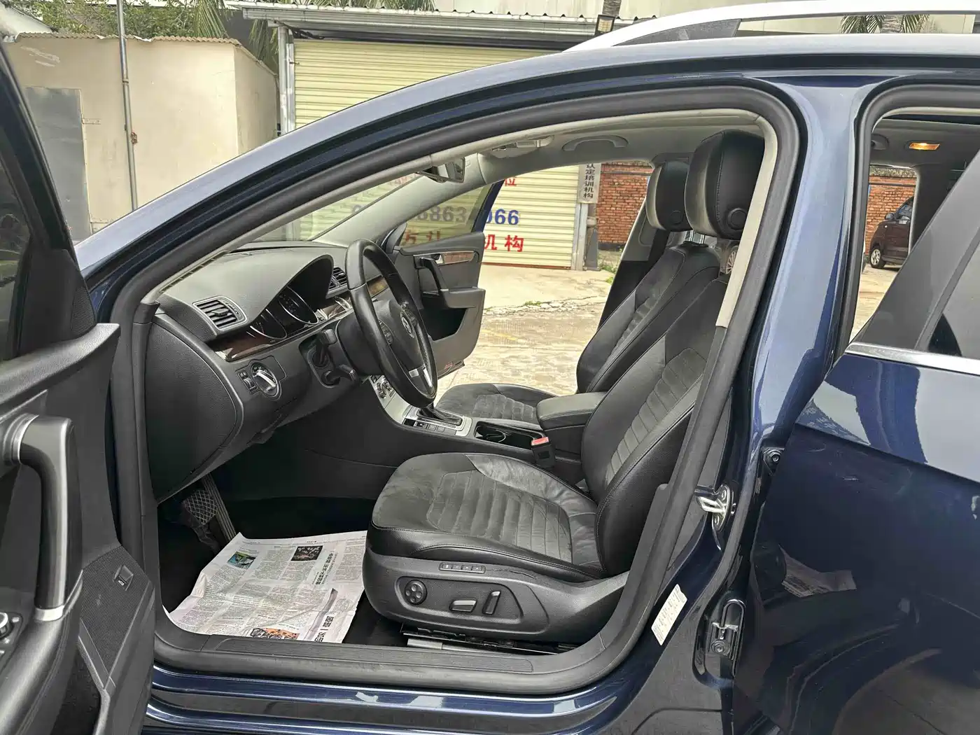 Volkswagen Magotan (Import) 2012 Wagon 2.0TSI Comfort фото 8
