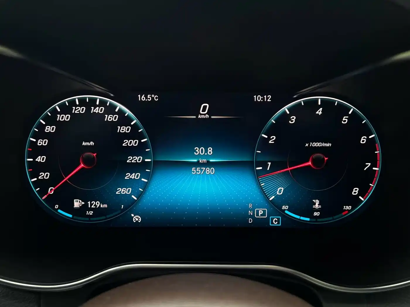 Mercedes-Benz GLC 2022 Model GLC 260 L 4MATIC Luxury Edition фото 15