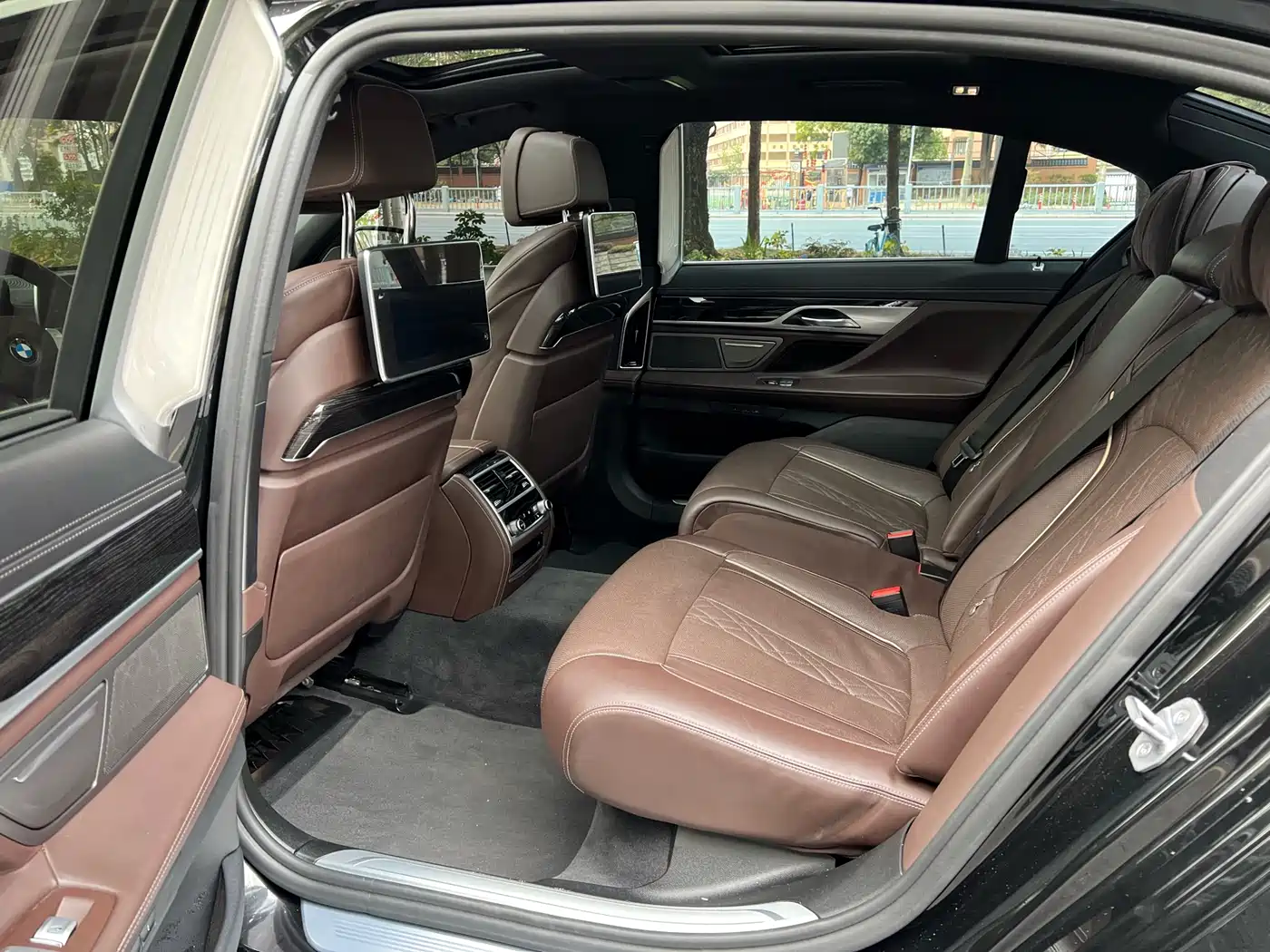 BMW 7 Series 2018 740Li Leading Type M Sport Package фото 5