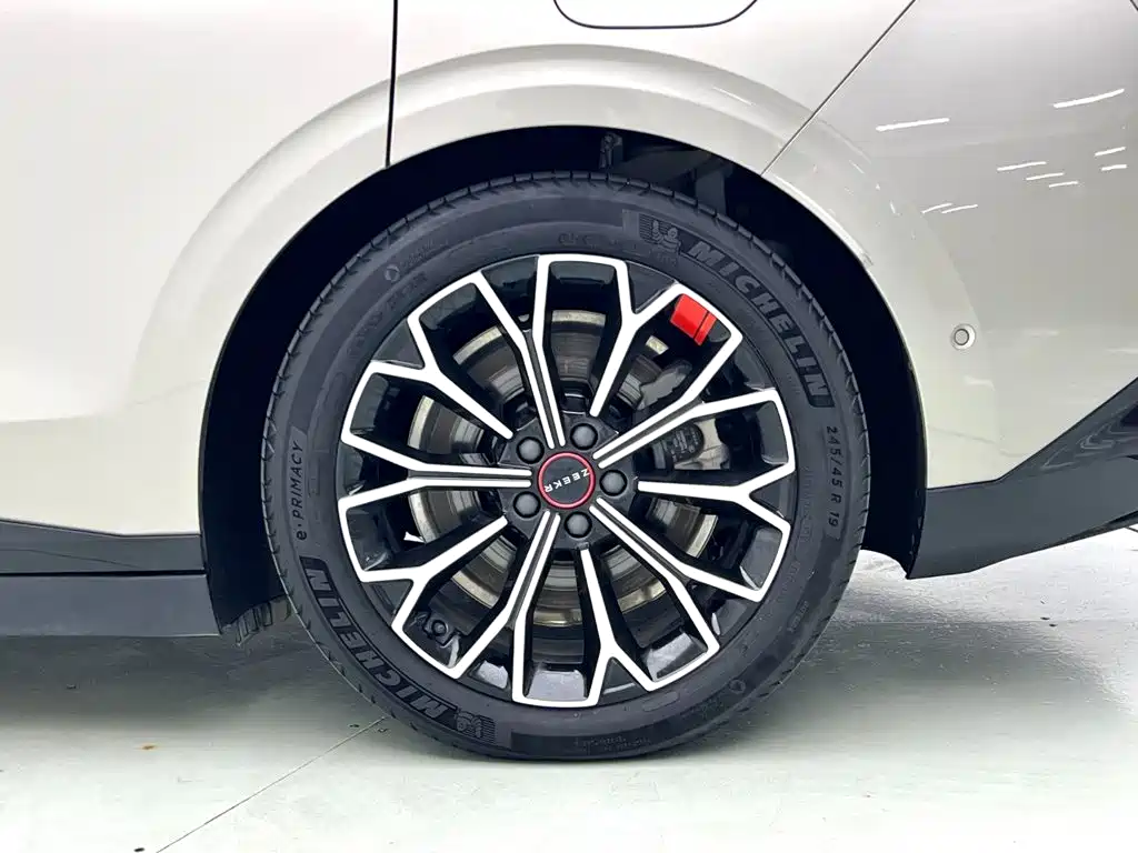 ZEEKR 007 2024 2024 RWD Enhanced 75kWh