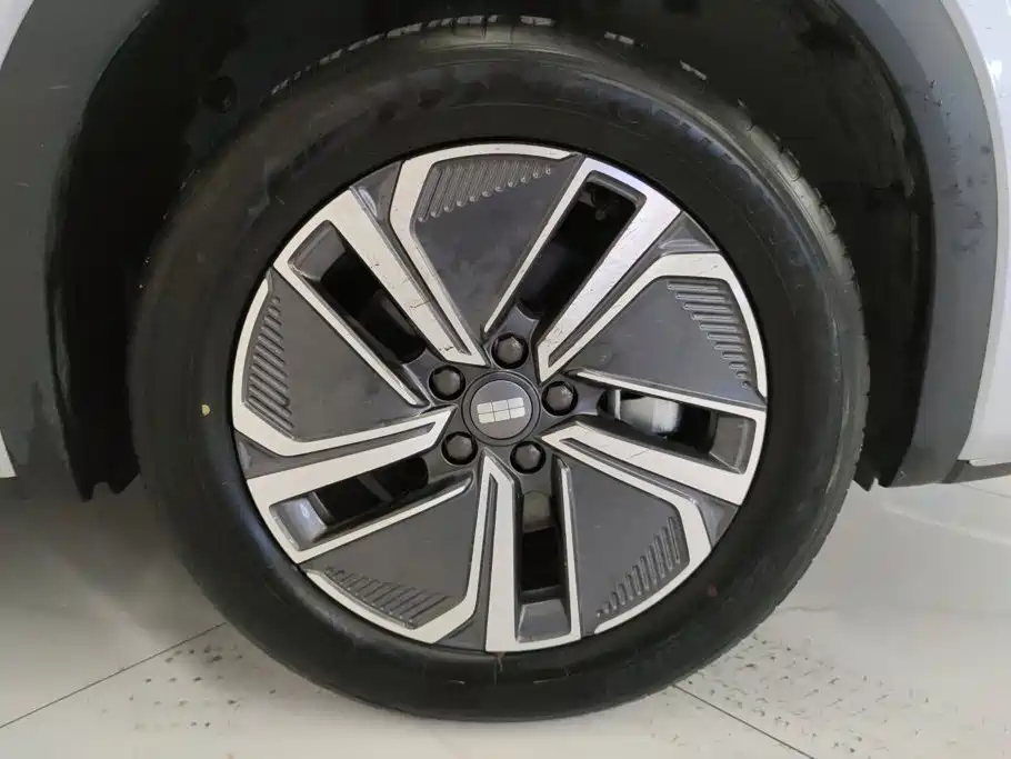 Geely Galaxy Galaxy Starship 7 EM-i 2025 2025 Model 120km Explorer+ Edition