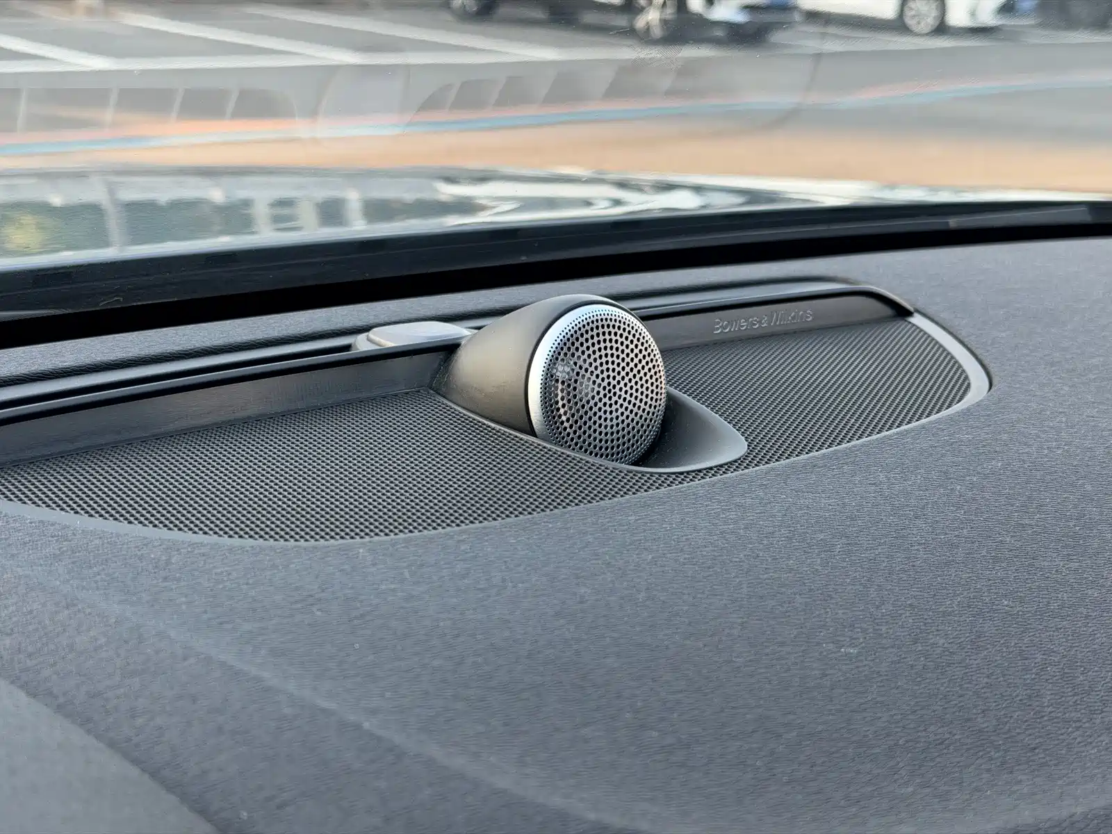 Photo 9 - Volvo V90