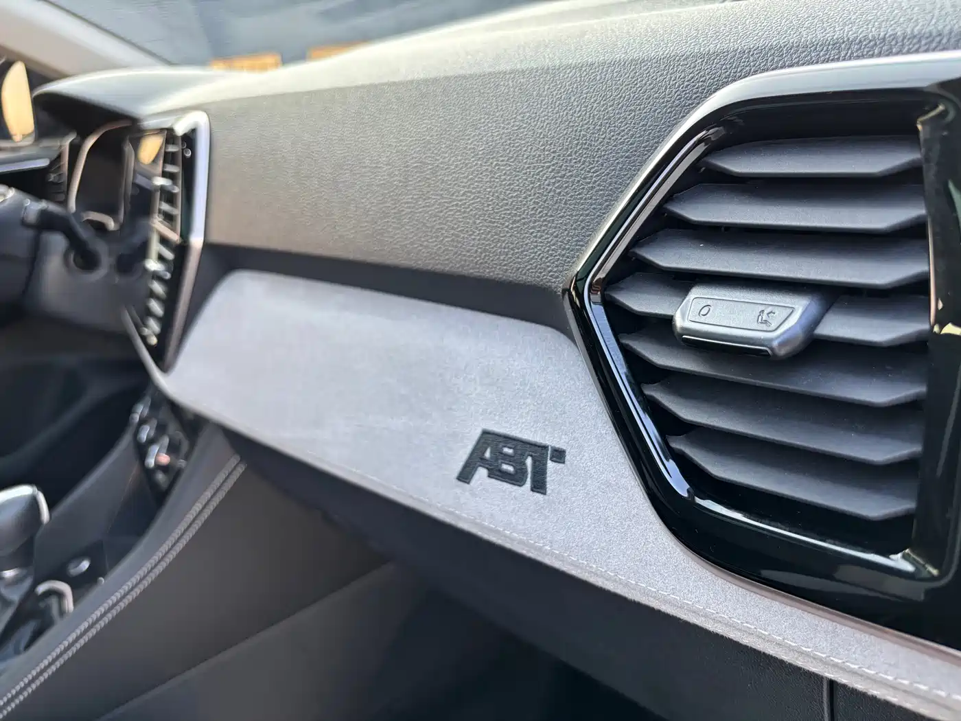 Jetta VS7 2024 2023 Model 280TSI ABT Auto Joy Limited Edition