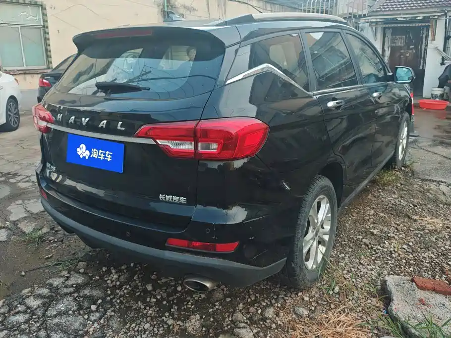 Фото 3 - Haval M6