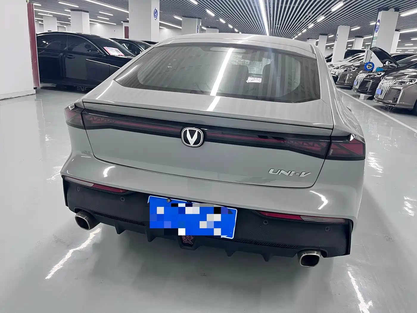 CHANGAN UNI-V