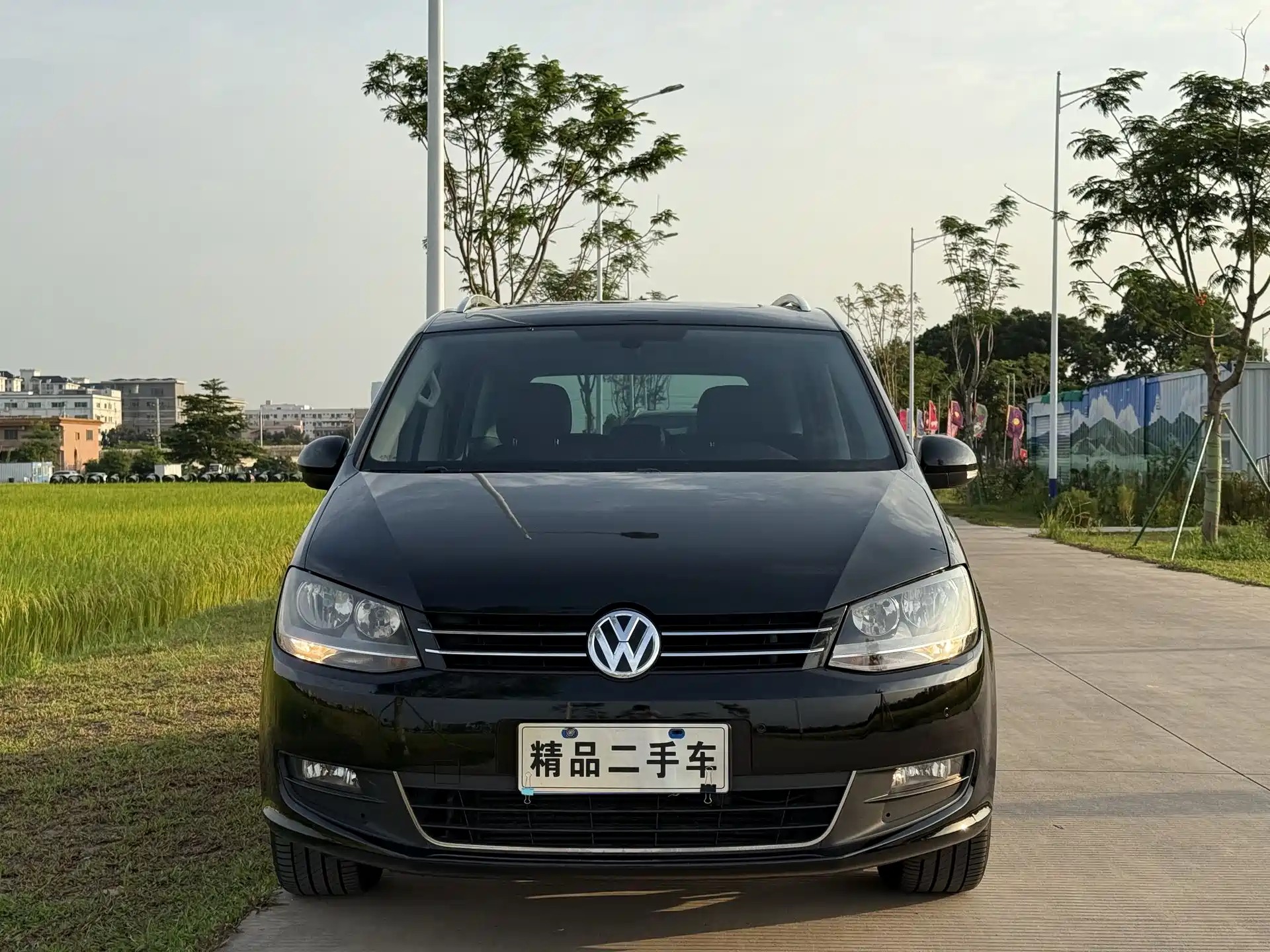 Фото 2 - Volkswagen Sharan