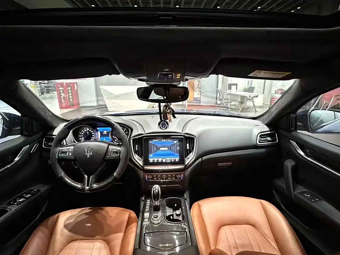 Maserati Ghibli 2017 3.0T Standard фото 6