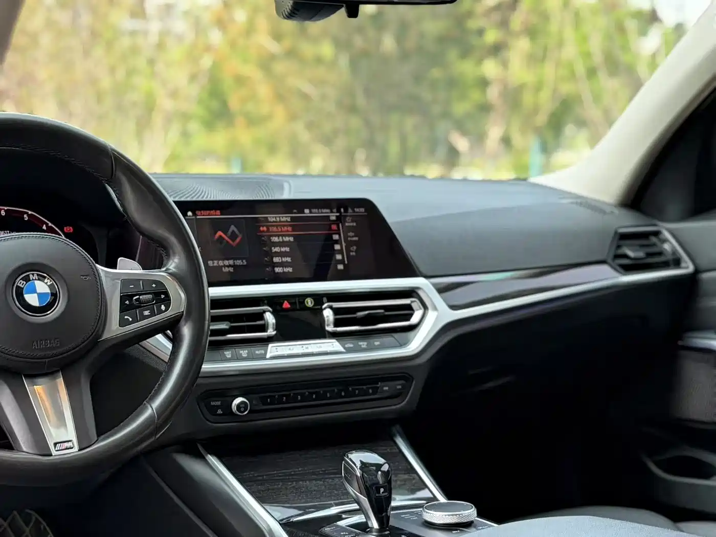 BMW 3 Series 2020 325Li M Sport Package фото 7