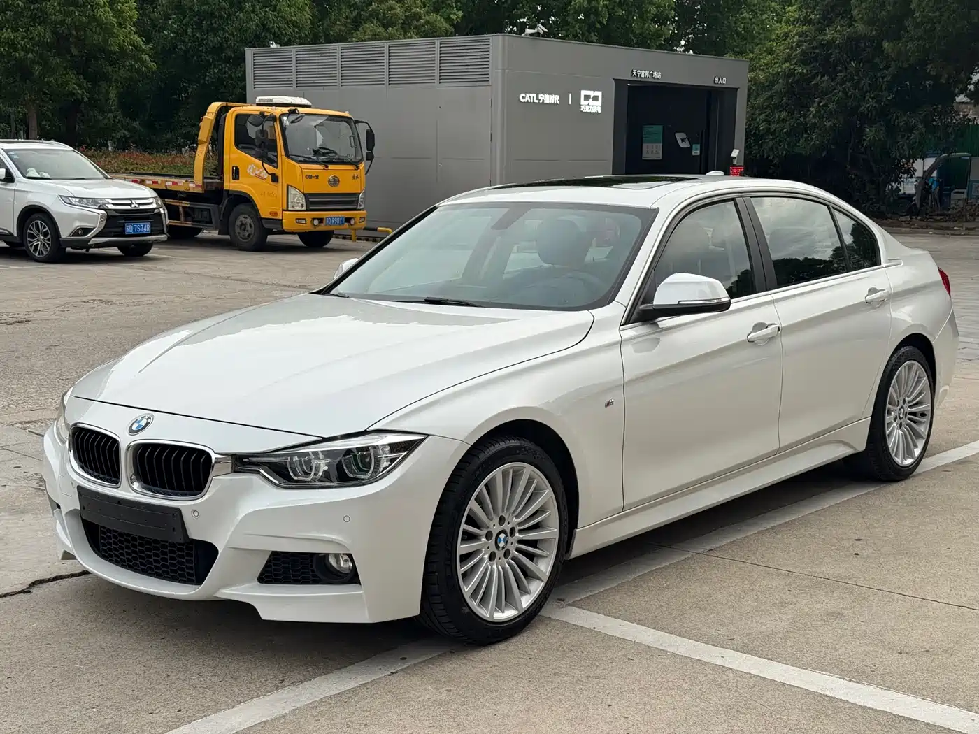 BMW 3 Series 2018 320Li Fashion Style