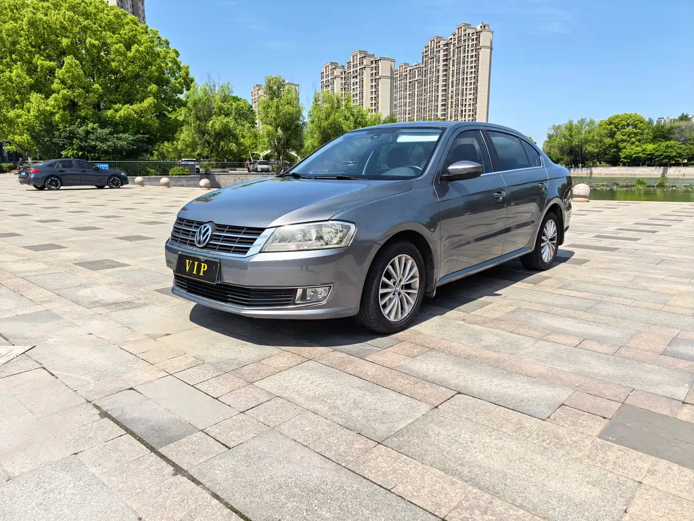 Volkswagen Lavida 2013 Facelift 1.4TSI DSG Luxury