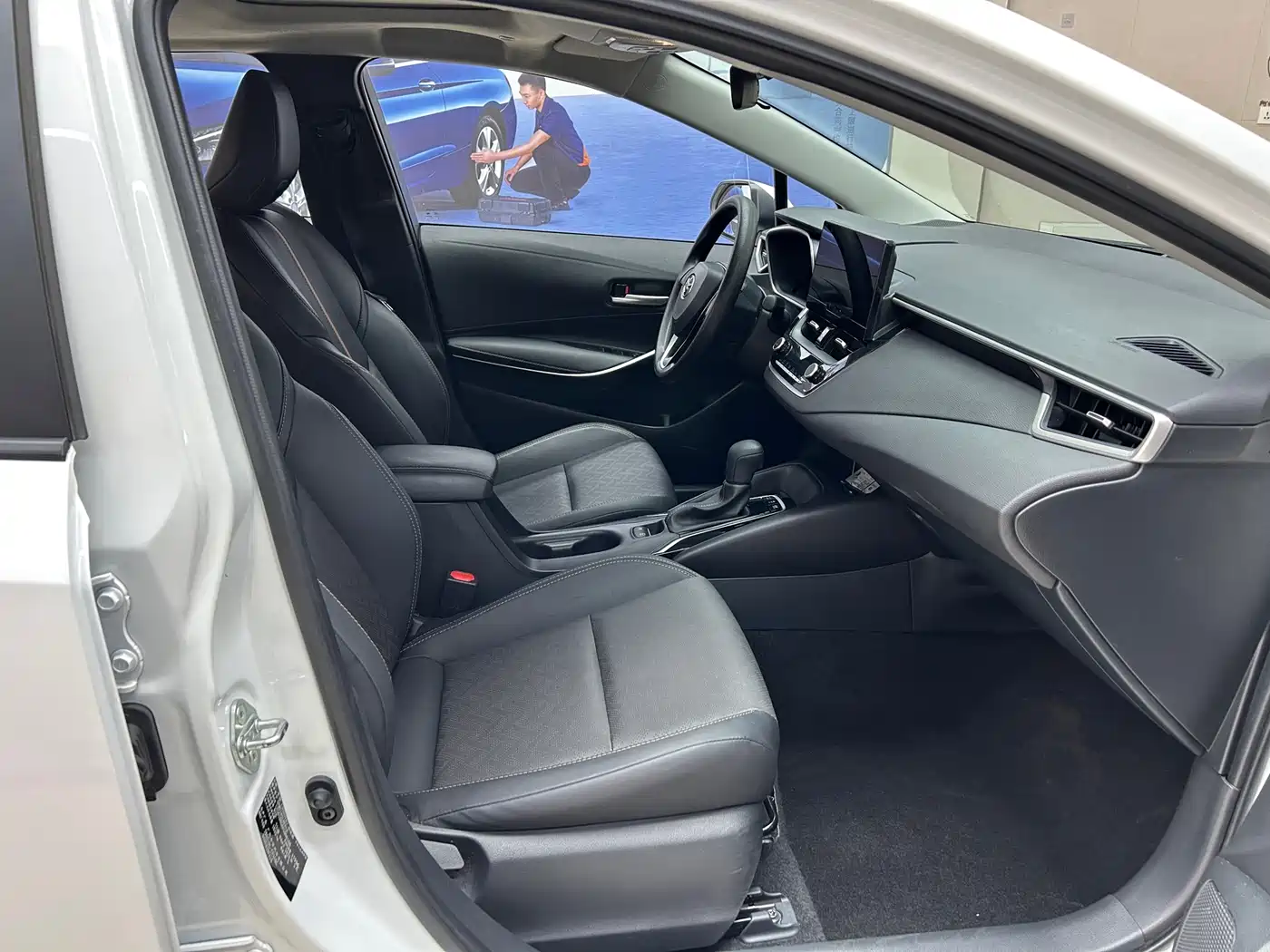 Toyota Levin 2023 Smart Hybrid 1.8L Sport Edition фото 9