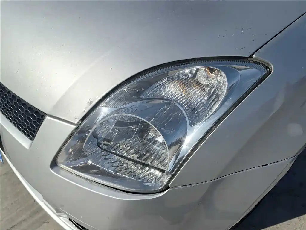 Suzuki Swift 2010 2009 1.3L Automatic Value Edition