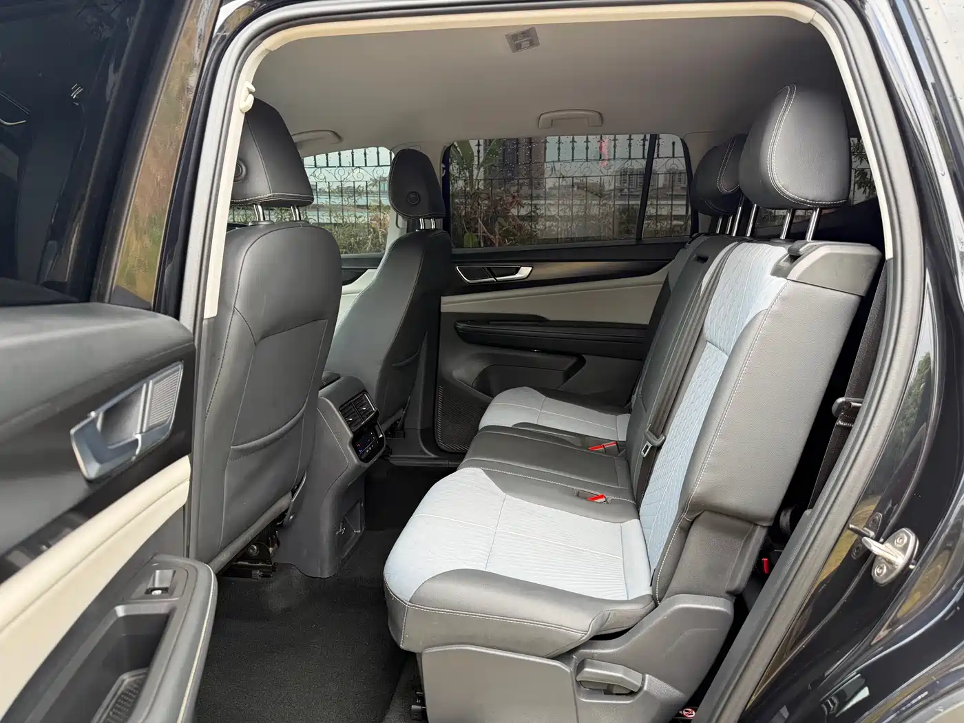 Volkswagen Teramont 2022 380TSI 4MOTION Luxury фото 9