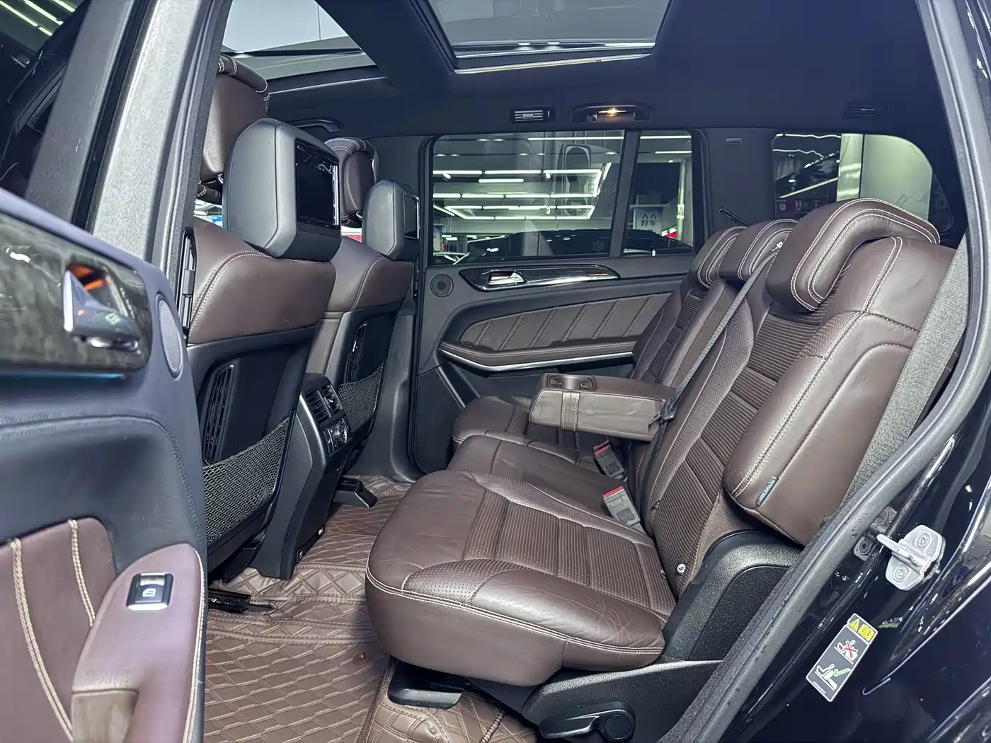 Mercedes-Benz GLS AMG 2016 AMG GLS 63 4MATIC фото 13