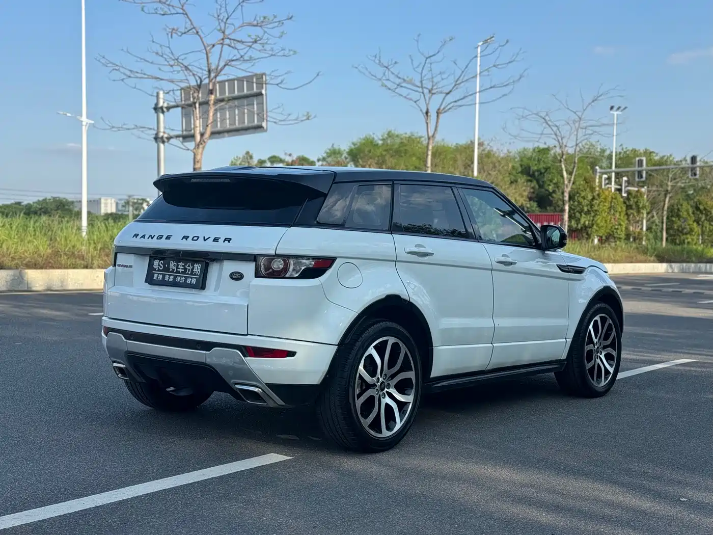 Land Rover Range Rover Evoque (Import) 2013 2.0T 5-door Dynamic Edition фото 21