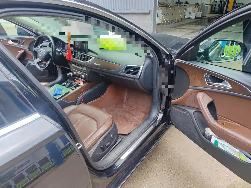Photo 20 - Audi A6L