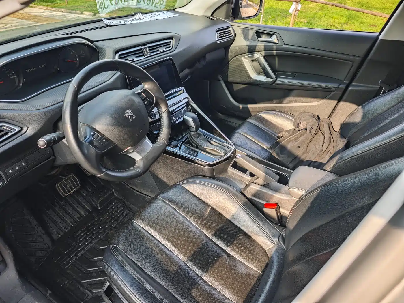 Peugeot 308 2018 230THP Auto Luxury Edition фото 17