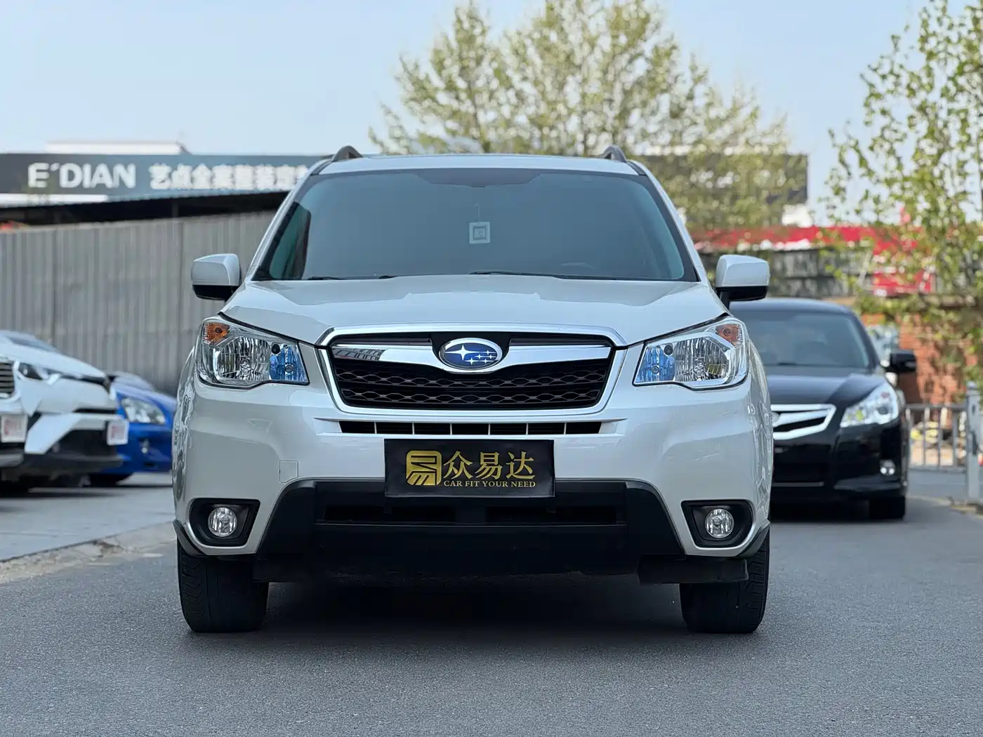 Subaru Forester 2014 2.5i Automatic Elite Edition фото 2