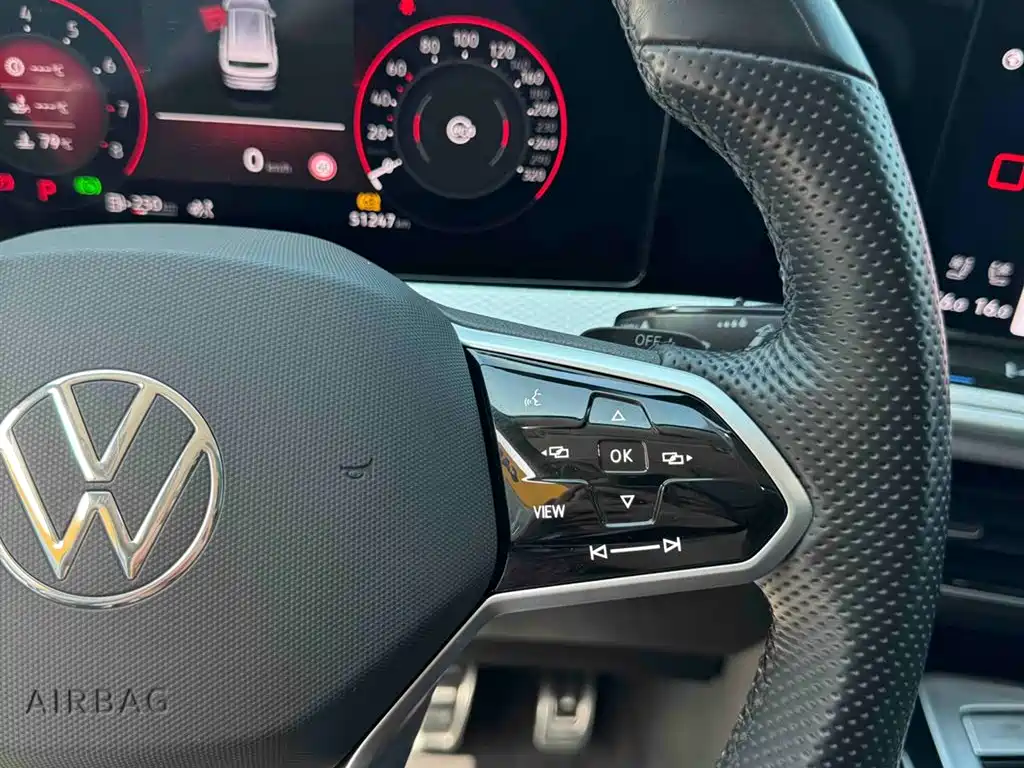 Volkswagen Talagon 2023 380TSI 4WD R-Line Launch Edition фото 21