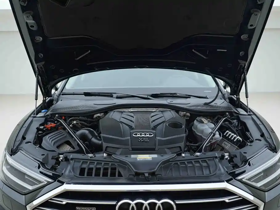 Audi A8 2022 A8L 50 TFSI quattro Comfort Collector's Edition фото 6