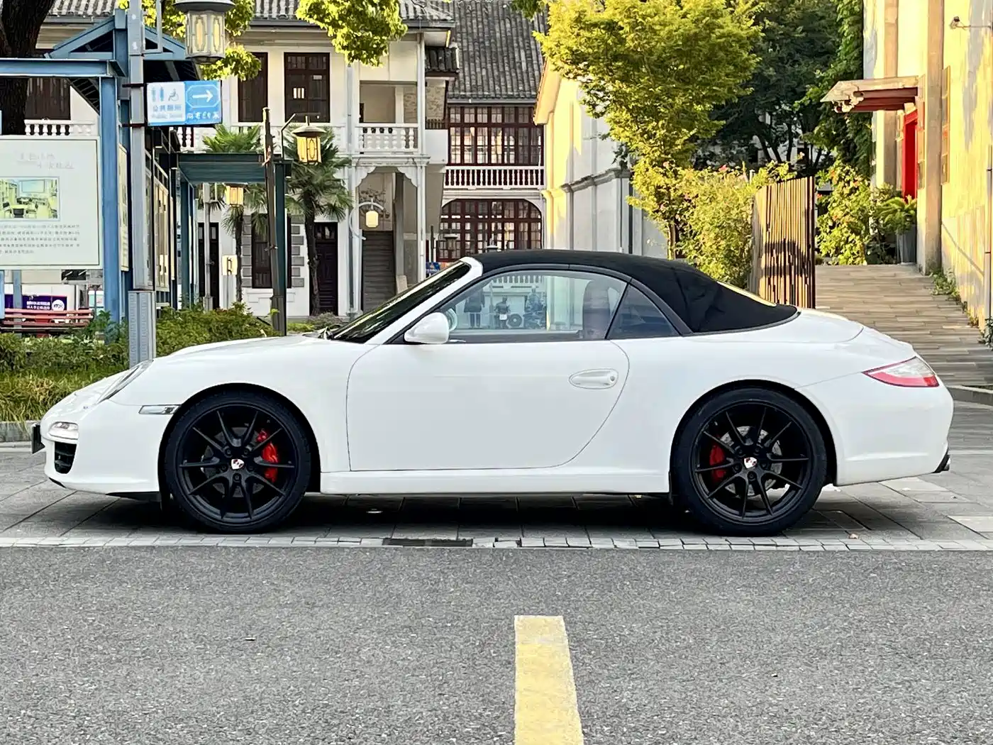 Фото 4 - Porsche 911