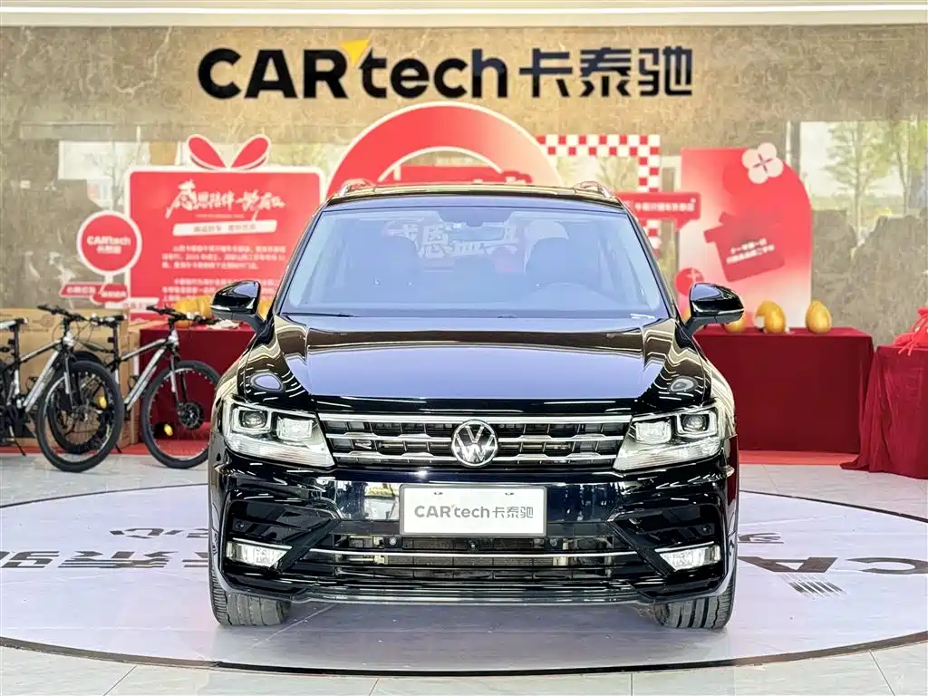 Volkswagen Tiguan L 2021 330TSI Automatic 2WD R-Line Premium фото 3