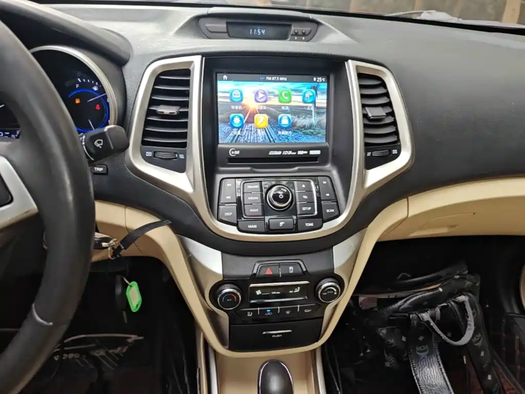 Changan Eado 2015 2015 1.6L Automatic Luxury