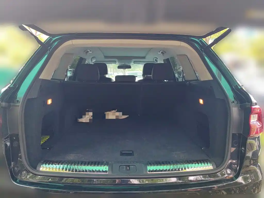 Hongqi HS7 2020 2019 3.0T Automatic 4WD Smart Connection Flag Smooth Edition