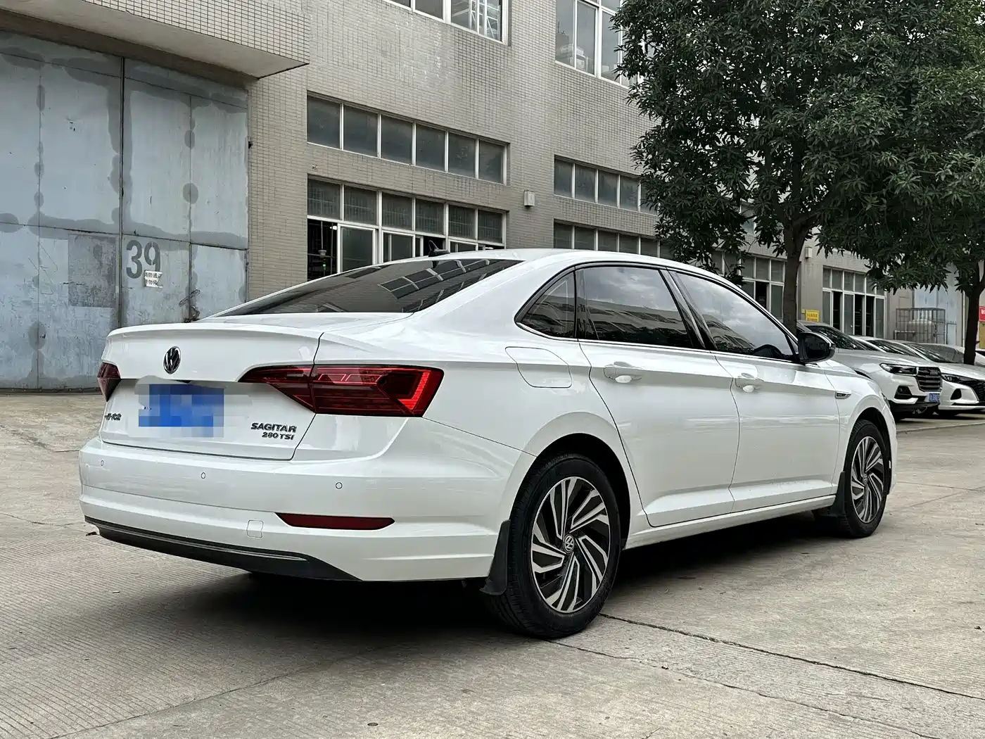 Volkswagen Sagitar 2022 280TSI DSG Surpassing Edition фото 5