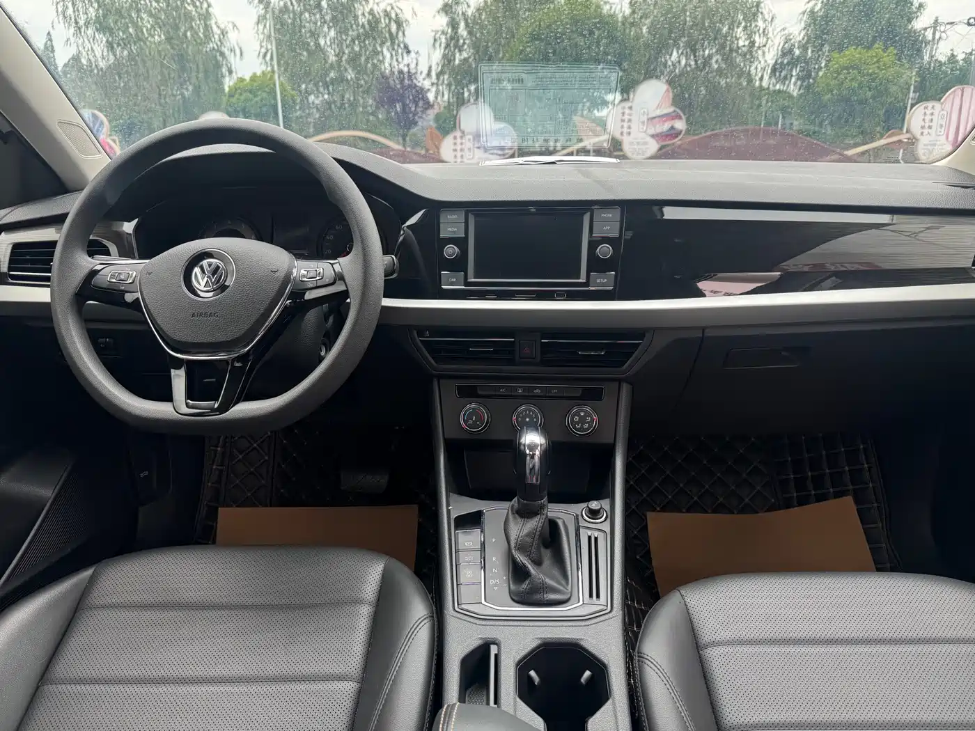Volkswagen Lavida 2019 1.5L Automatic Comfort Edition China VI фото 18