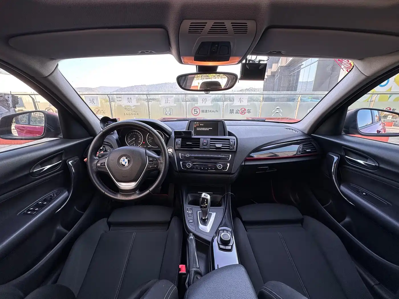 BMW 1 Series (Import) 2013 Facelift 118i Sport Model фото 33