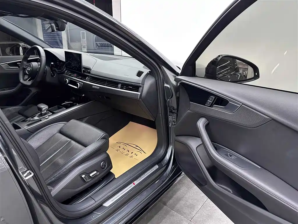 Audi A4L 2024 40 TFSI quattro RS Kit Speed Edition фото 16