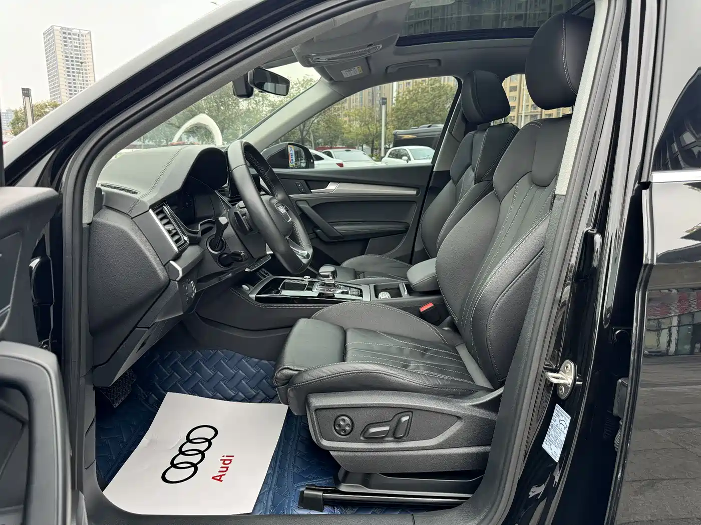 Audi Q5L 2022 40T Fashion Dynamic фото 10