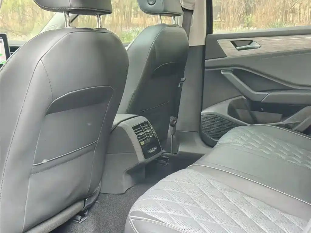 Volkswagen Sagitar 2023 280TSI DSG Beyond Lite фото 19
