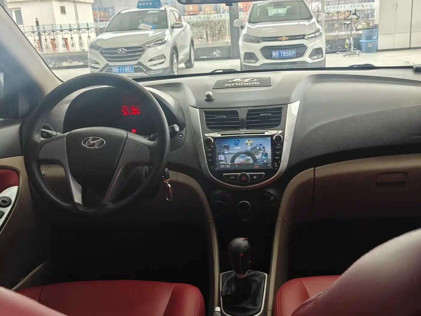 Hyundai Verna 2014 1.4L Manual Smart GLS фото 12