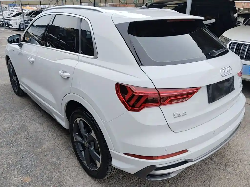 Фото 5 - Audi Q3