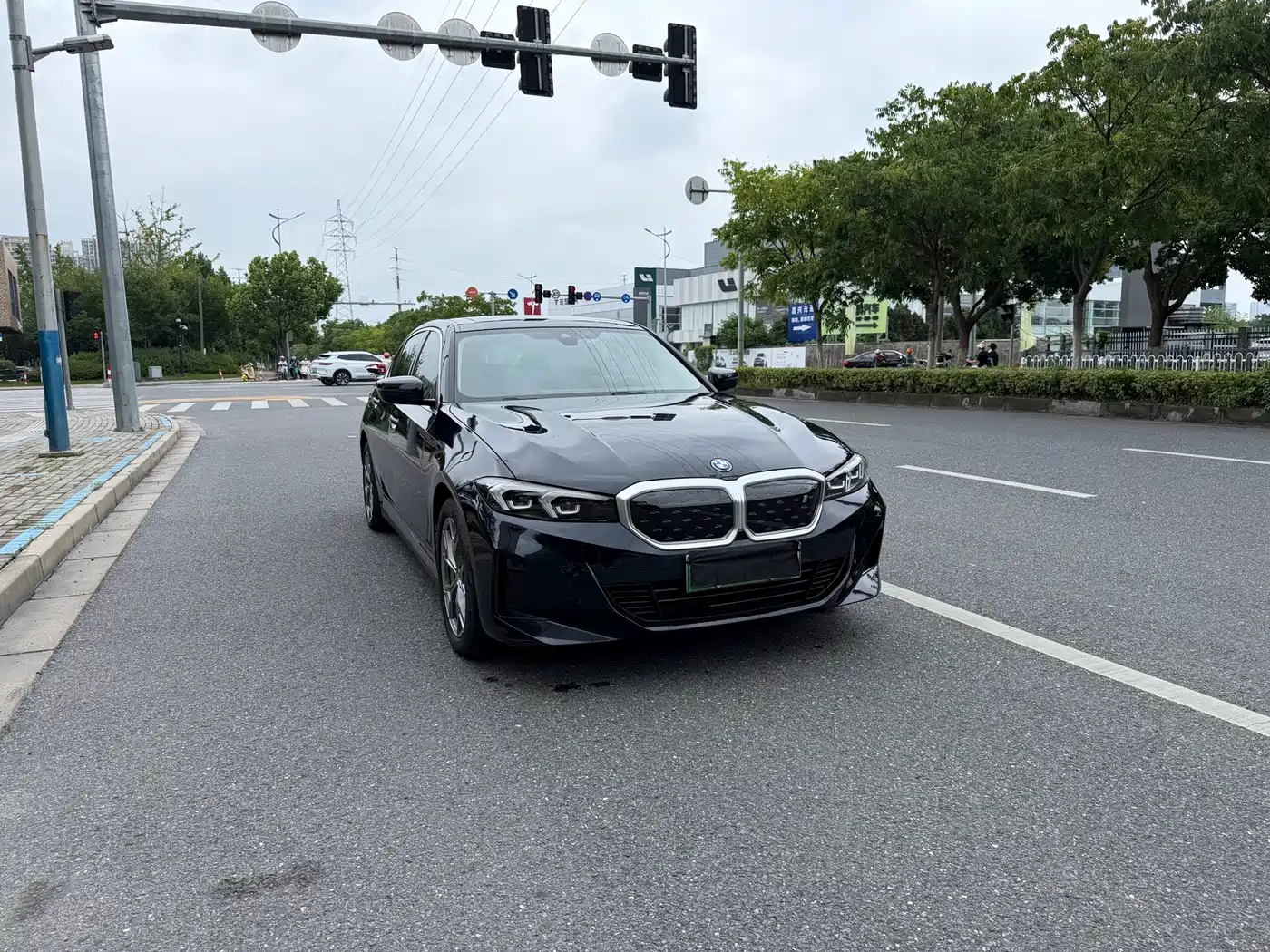 BMW i3 2024