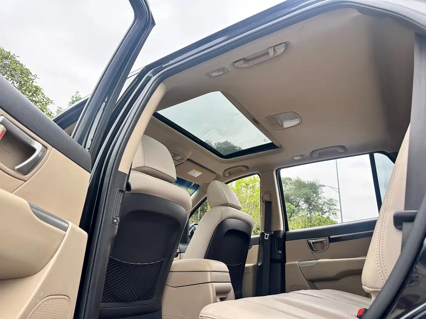 Hyundai Santa Fe Classic 2010 2.4 Comfort Edition 7-Seater 4WD фото 29