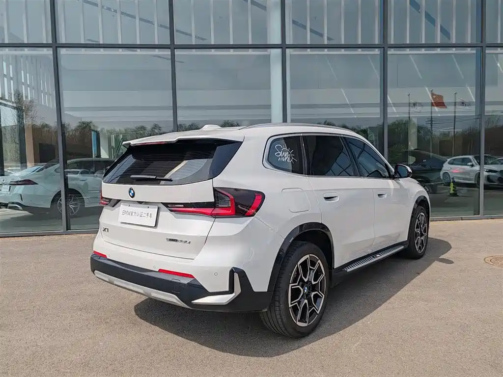 BMW X1 2025 sDrive25Li X Design Package фото 5