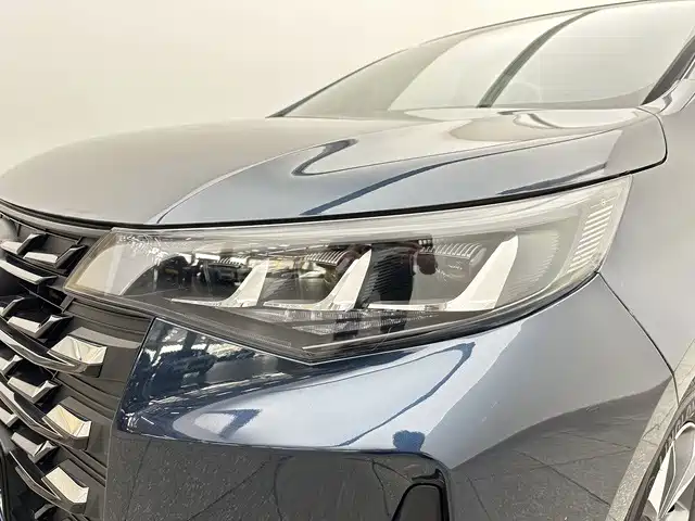 Фото 18 - GAC Trumpchi Trumpchi M6