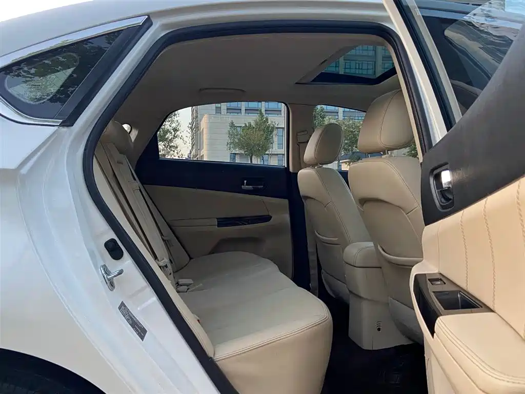 Changan Eado 2015 2015 1.6L Manual Luxury China V