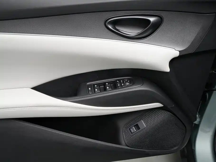 BYD SEAL 06 NEW ENERGY