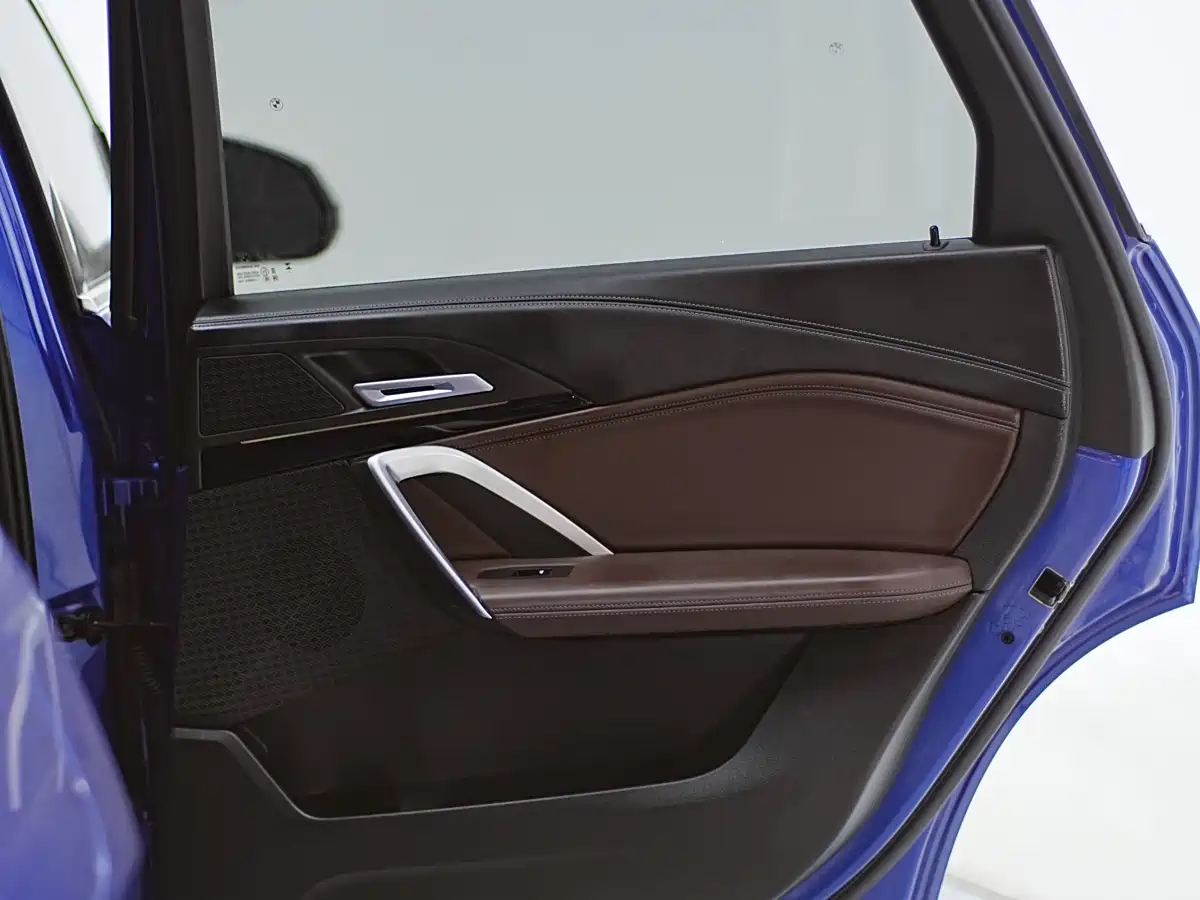 BMW X1 2023 sDrive20Li X Design Package фото 18