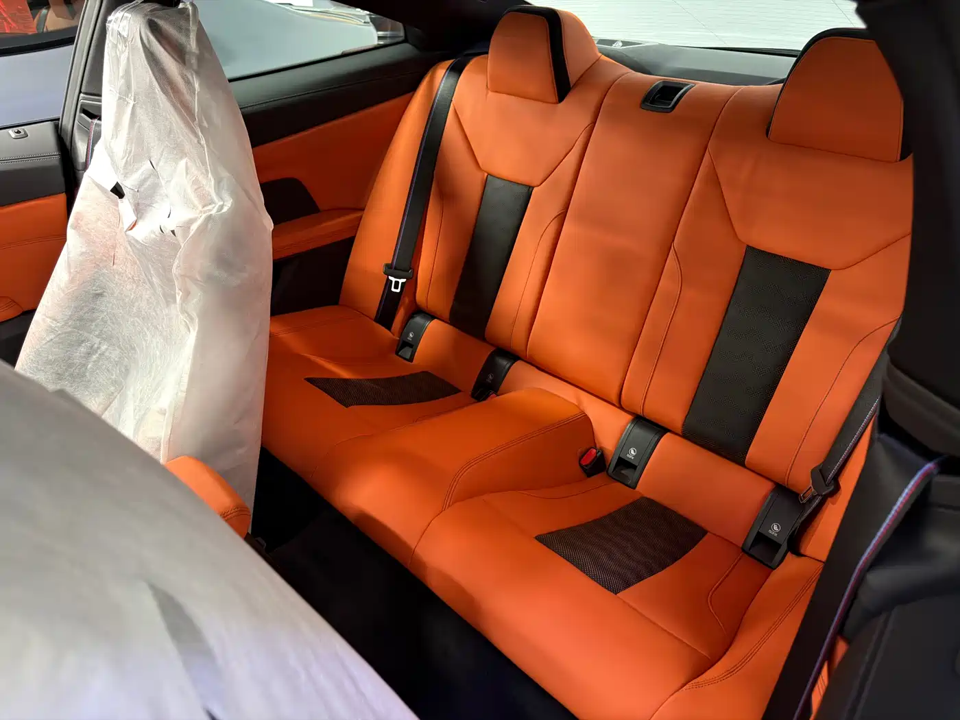 BMW M4 2024 BMW M4 Coupe M xDrive Competition фото 11